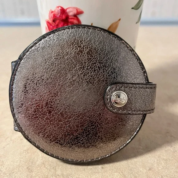 Coach Poppy Metallic Silver Compact Mirror - Picture 2 of 7